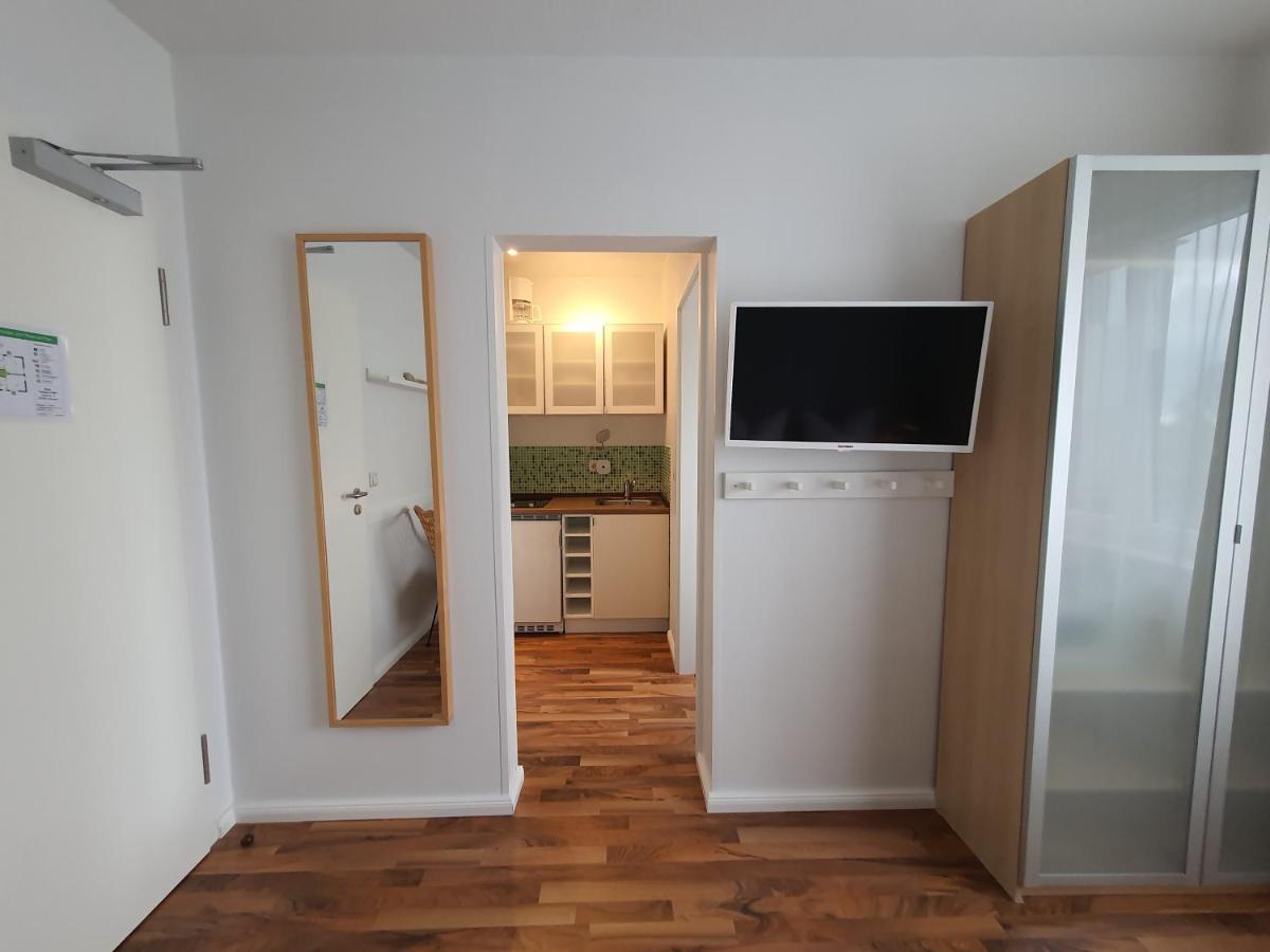 Haus Achtern Diek In Erster Reihe Am