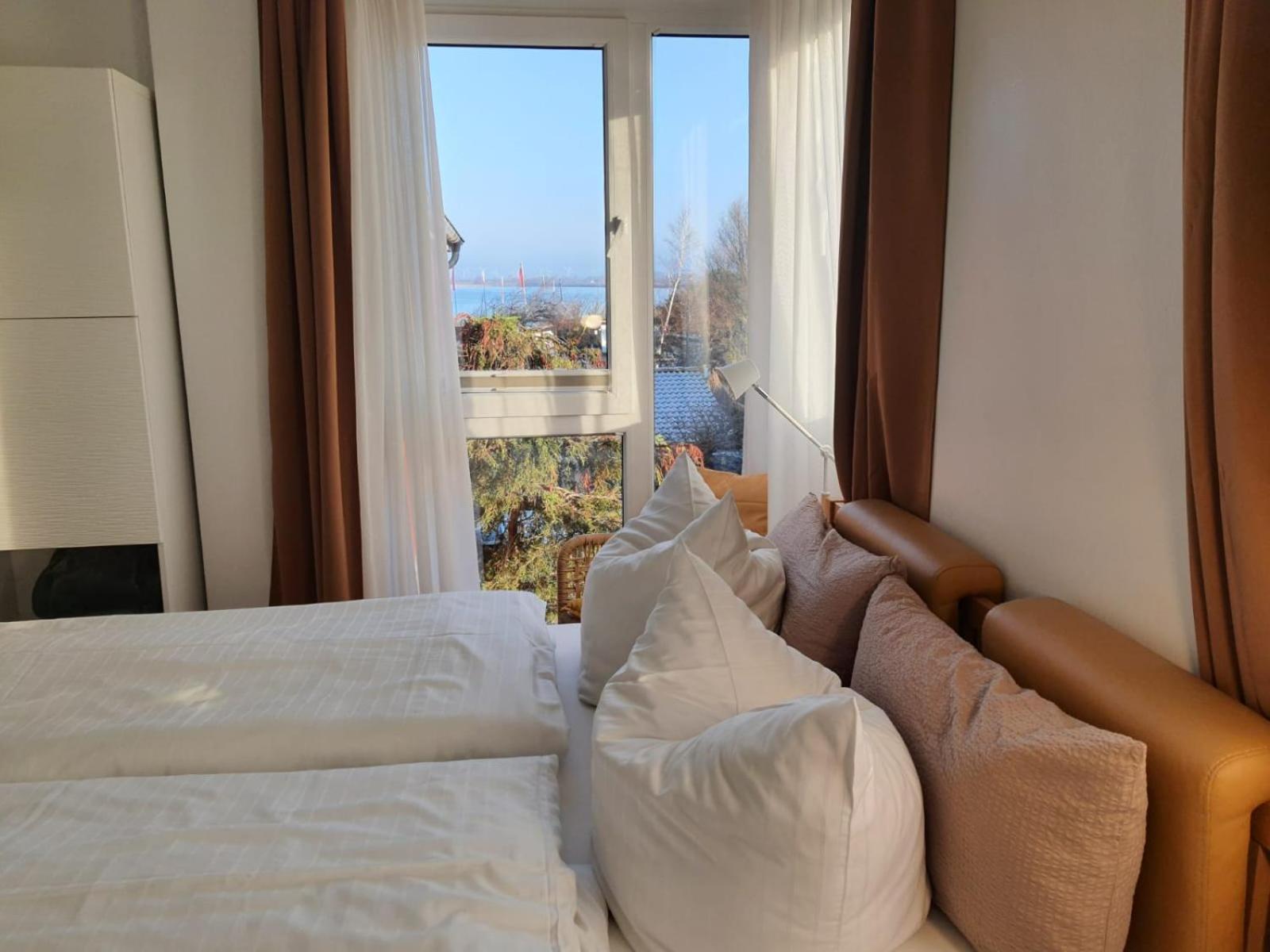 Hotel Haus Achtern Diek In Erster Reihe Am 3*